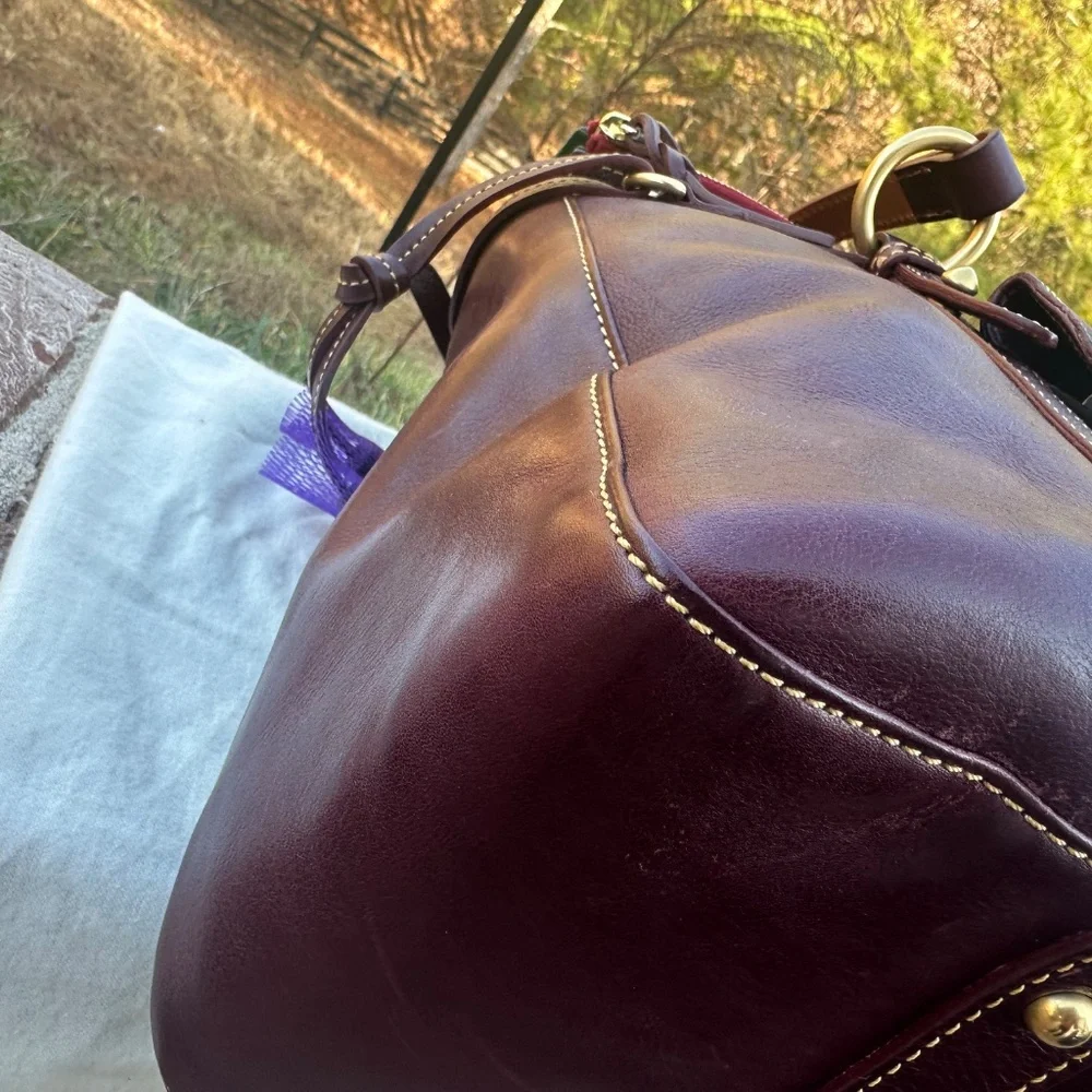 Dooney and Bourke Smith - Picture 9 of 15